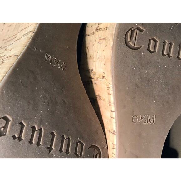 Juicy Couture Women's 6.5 Suede Cork Strappy Black Wedge Sandals Y2K Boho Retro - Picture 13 of 13